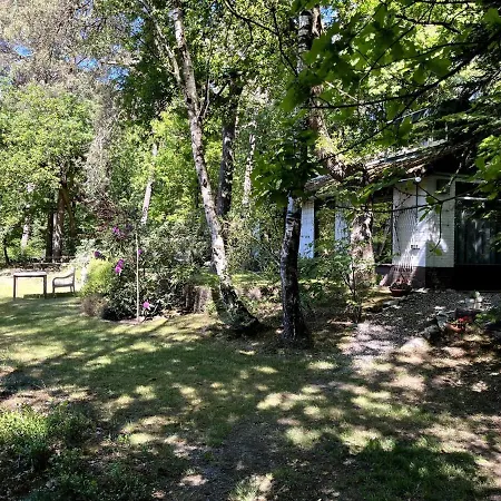 Cozy House In The Middle Of Nature * 엠스트